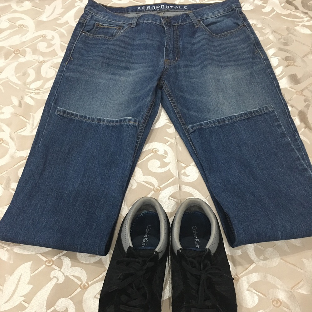AEROPOSTALE MENS LIGHT JEANS SIZE 33/32